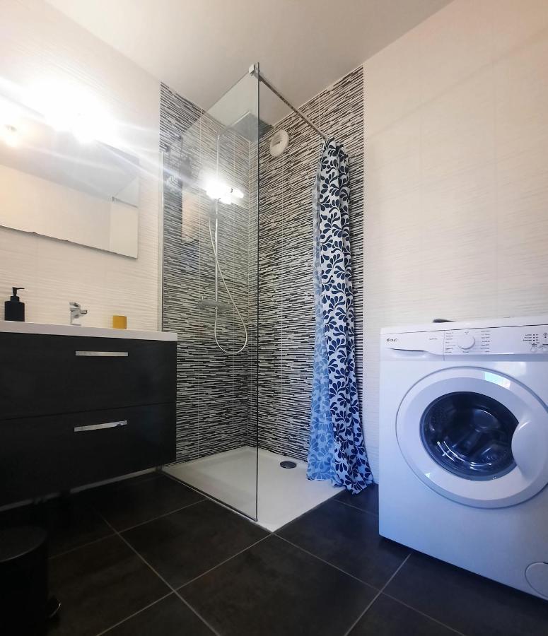 Le Paisible Apartment Douvaine Bagian luar foto