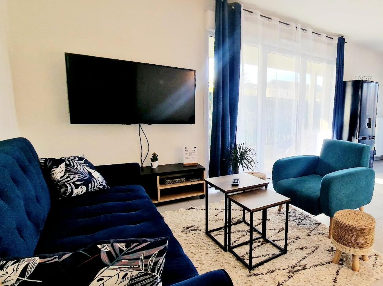 Le Paisible Apartment Douvaine Bagian luar foto